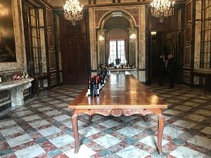 Vinul_ro_le-manoir_est_est_est (1)